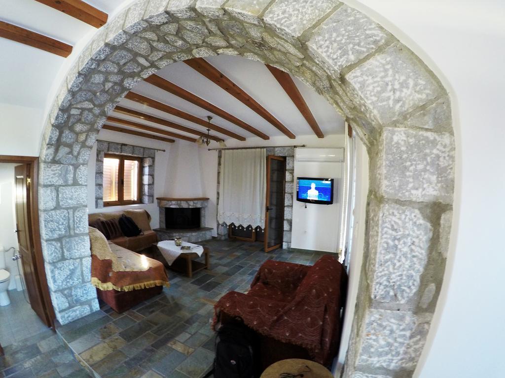 Villa Xifias Stonehouse Monemvasía Exterior foto